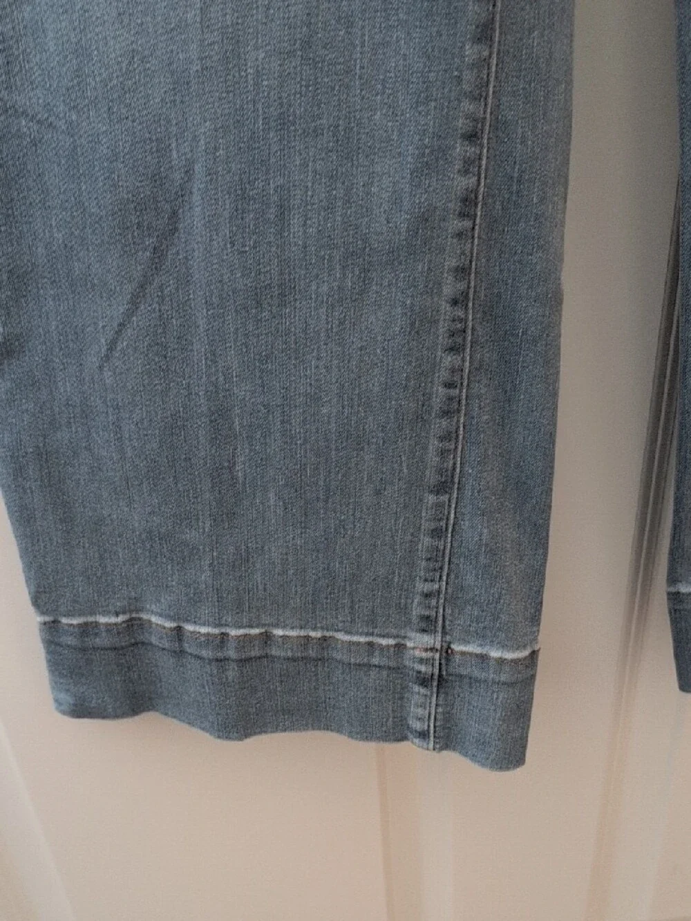 Chico's Pull-on Slate Blue Wide-Leg Jeans with Button-Accent Pockets NWT